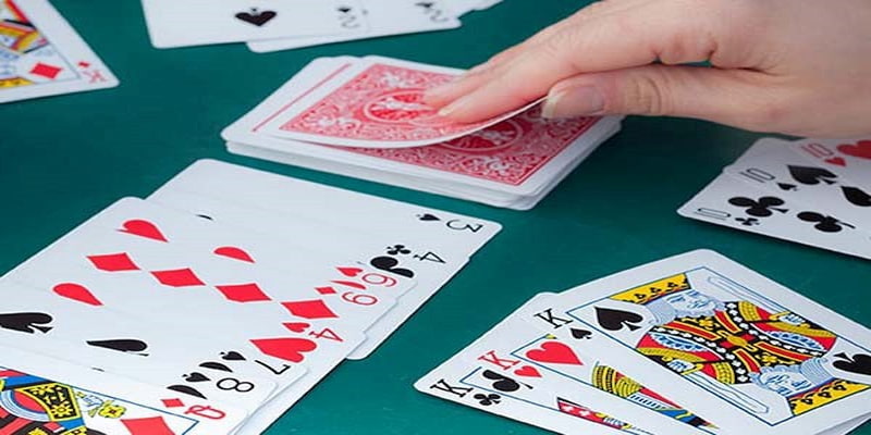 Giải Trí Bằng Bài Binh Xam Xám